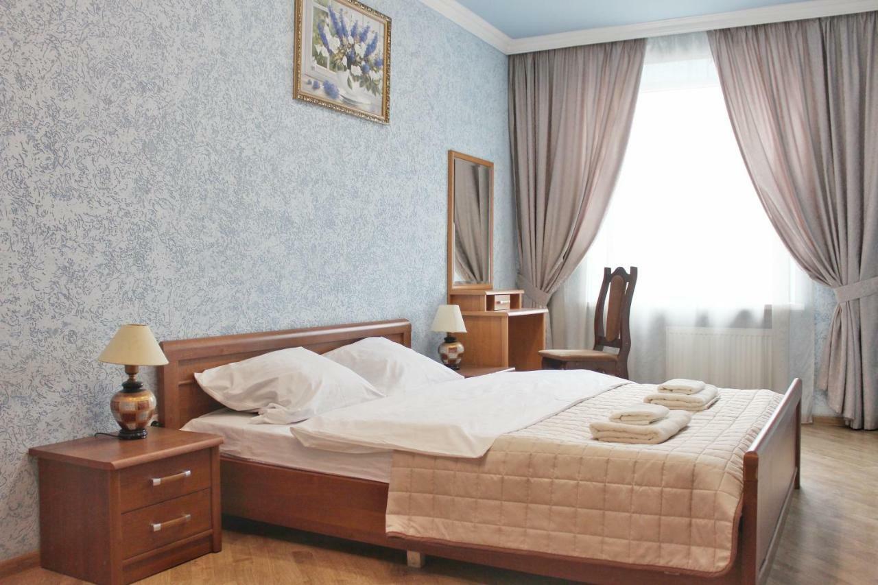 Квартира В Центрі Львова Вулиця Міцкевича 5, Простора З Гарним Видом На Місто Bagian luar foto