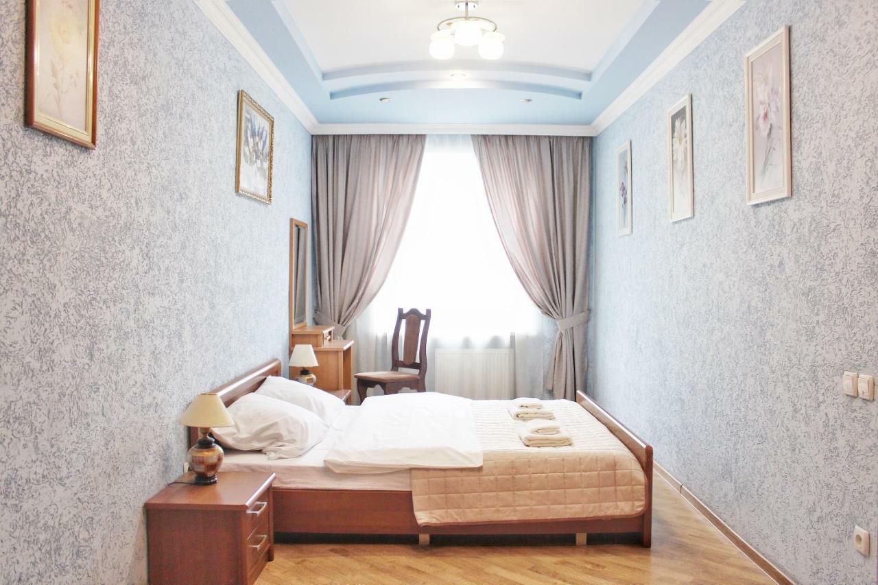 Квартира В Центрі Львова Вулиця Міцкевича 5, Простора З Гарним Видом На Місто Bagian luar foto